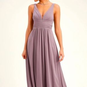 LULU’S V NECK CHIFFON A-LINE GOWN DRESS